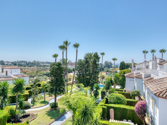 Maison mitoyenne avec 3 Chambres  à Bel Air