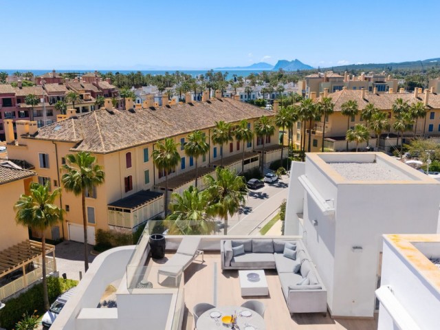 Apartamento con 3 Dormitorios  en Sotogrande Puerto