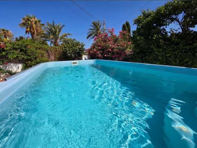 Huvila, El Faro, R5437600