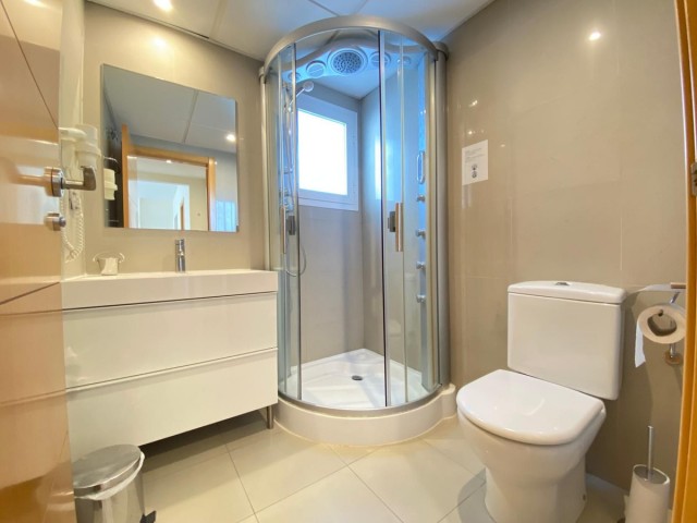 2 Soveroms Leilighet i Estepona