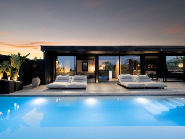 Huvila, Valle Romano, R5440114