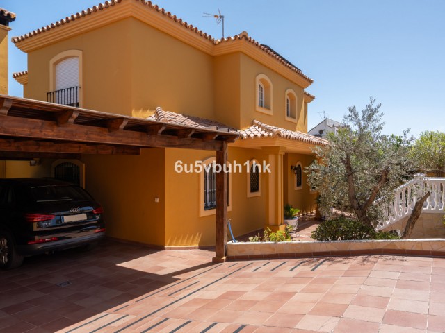 Villa, El Coto, R5440234