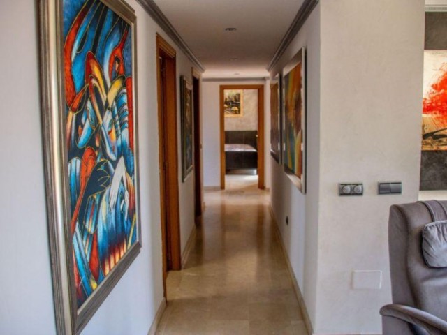 Leilighet, Costalita, R4269226