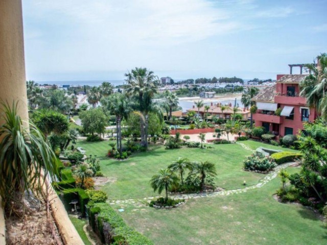 Leilighet, Costalita, R4269226