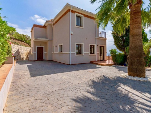 Villa avec 3 Chambres  à Valtocado