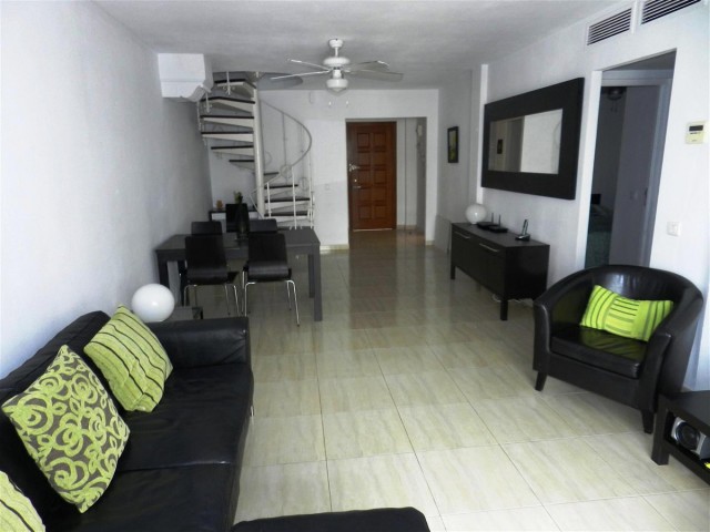 Penthouse, La Duquesa, R5442058
