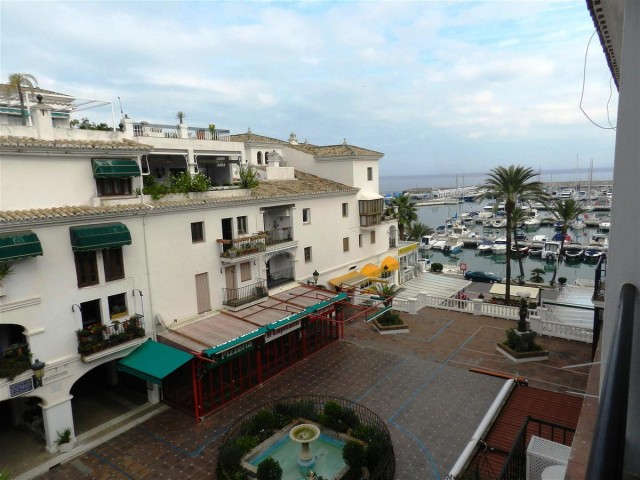Penthouse in La Duquesa