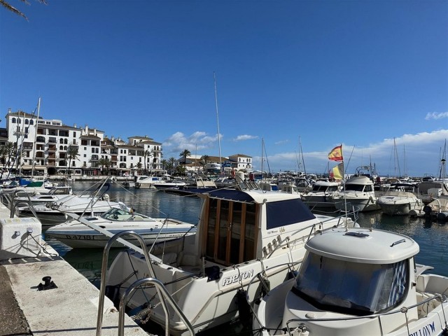 Penthouse in La Duquesa