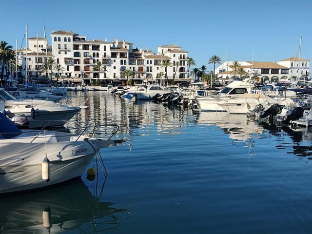 Penthouse in La Duquesa