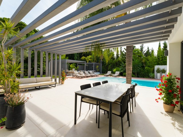Villa avec 4 Chambres  à Las Brisas