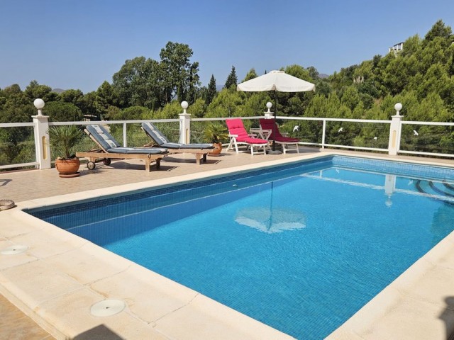 Villa, Valtocado, R5439583