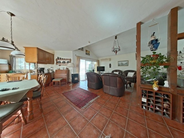 3 Schlafzimmer Villa in Valtocado