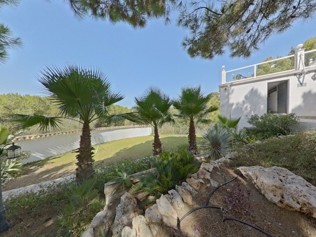 3 Schlafzimmer Villa in Valtocado