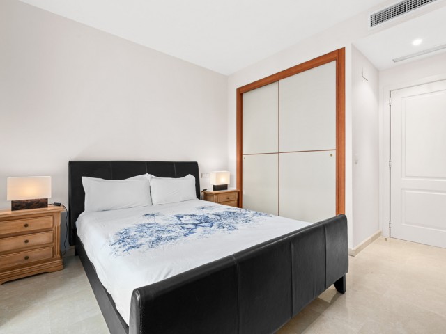 2 Bedrooms Apartment in Benahavís