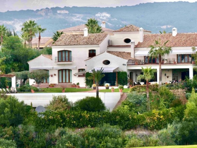 7 Makuuhuoneen Huvila Sotogrande Alto