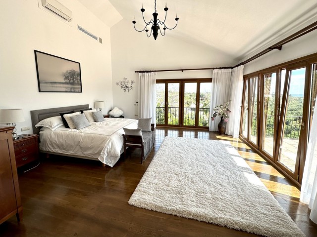 7 Makuuhuoneen Huvila Sotogrande Alto