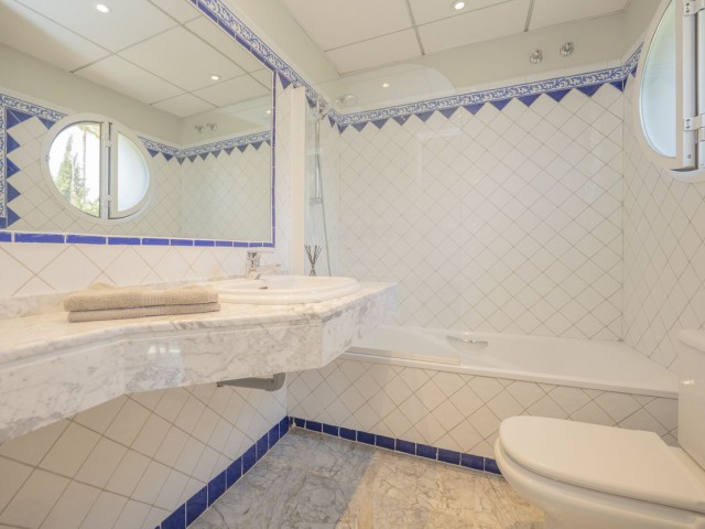 3 Makuuhuoneen Huvila Bahía de Marbella
