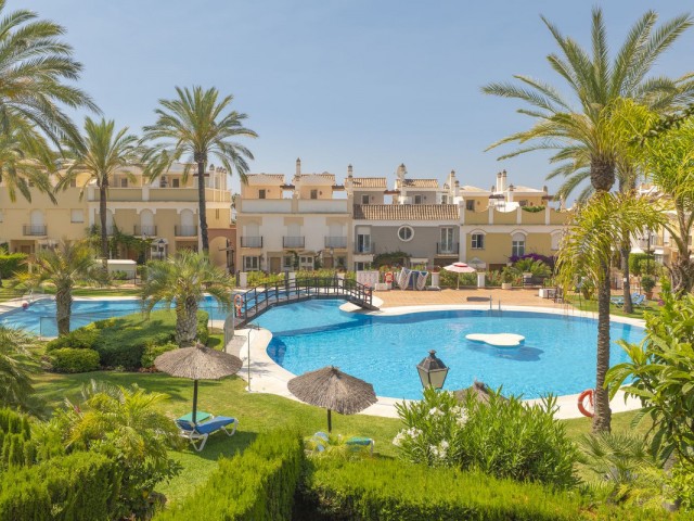 3 Makuuhuoneen Huvila Bahía de Marbella