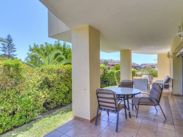 3 Schlafzimmer Apartment in Bahía de Marbella