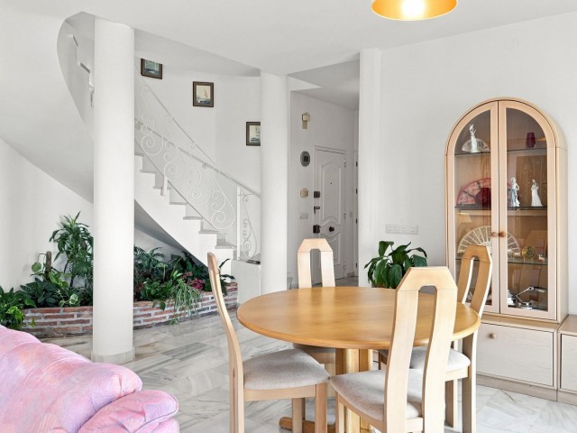 4 Schlafzimmer Villa in Valtocado