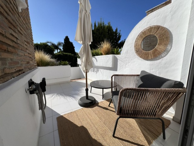 2 Bedrooms Apartment in El Paraiso