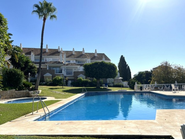 2 Bedrooms Apartment in El Paraiso
