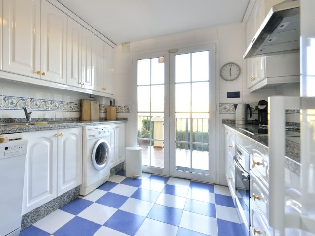 3 Bedrooms Townhouse in Torrequebrada