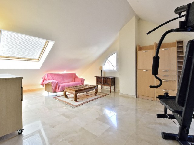3 Bedrooms Townhouse in Torrequebrada