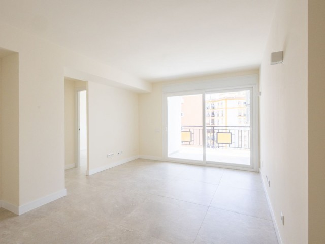 Apartment, Fuengirola, R5446495
