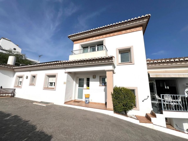 Villa, Sierrezuela, R5148592