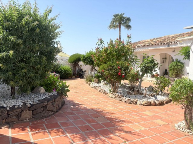 Huvila, Cerros del Aguila, R5432398