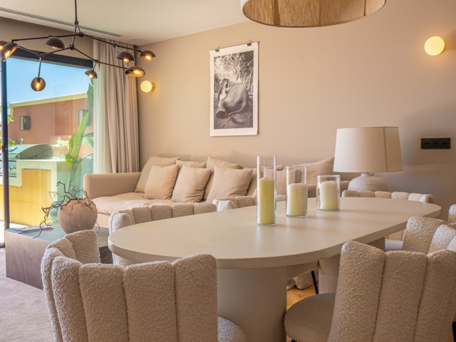 Appartement avec 3 Chambres  à Monte Halcones
