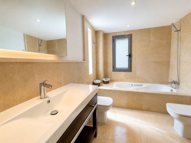 2 Schlafzimmer Apartment in Los Flamingos