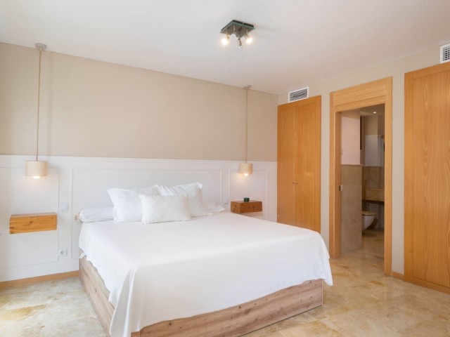 Huoneisto, Altos de los Monteros, R5448931