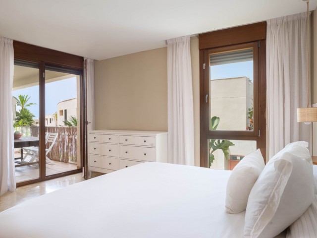 Appartement avec 3 Chambres  à Altos de los Monteros