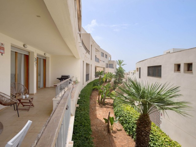 Appartement avec 3 Chambres  à Altos de los Monteros