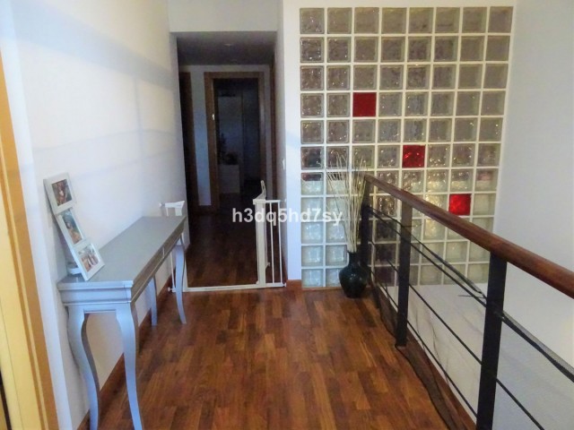 4 Bedrooms Apartment in La Cala de Mijas