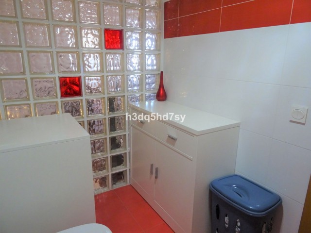 4 Bedrooms Apartment in La Cala de Mijas