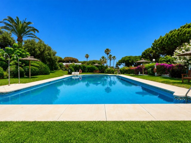 Reihenhaus, Puerto de Cabopino, R5370172