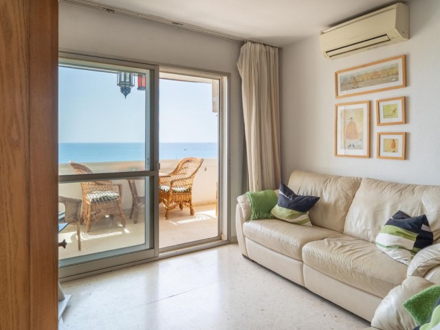 Penthouse avec 4 Chambres  à Torremolinos Centro