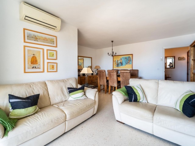 Penthouse avec 4 Chambres  à Torremolinos Centro