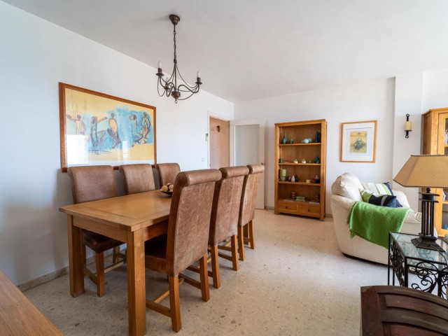 Penthouse avec 4 Chambres  à Torremolinos Centro