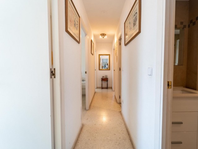 Penthouse avec 4 Chambres  à Torremolinos Centro
