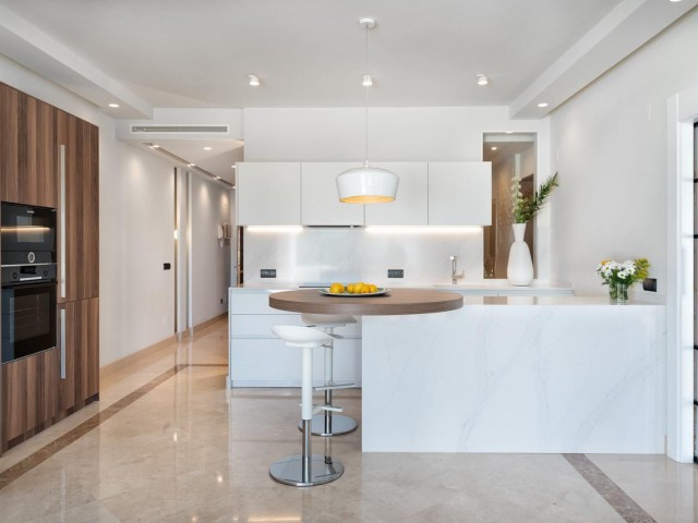 Apartment, Los Monteros, R5439775