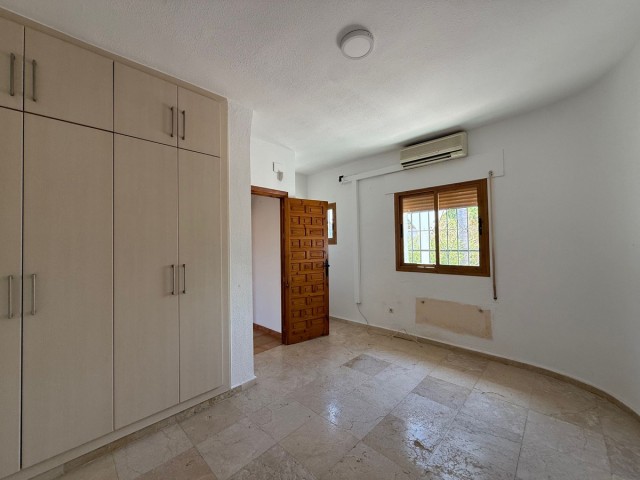 2 Schlafzimmer Villa in Marbesa