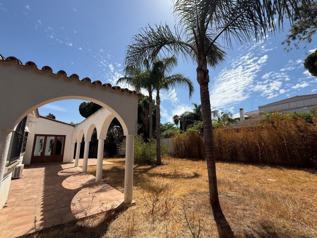 2 Schlafzimmer Villa in Marbesa