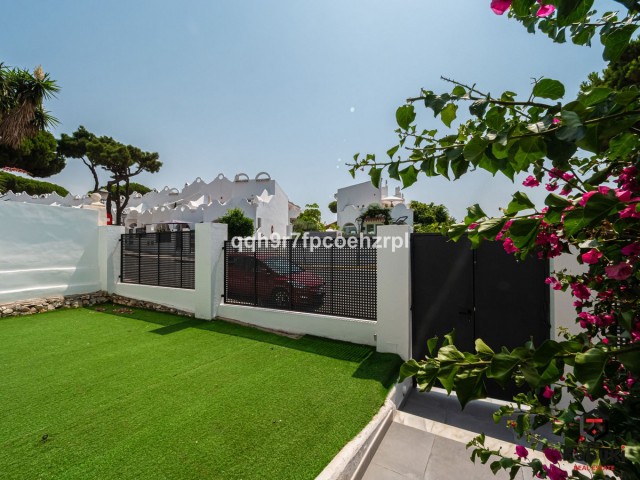 4 Slaapkamer Rijtjeshuis in Reserva de Marbella