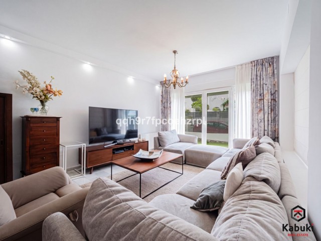 4 Slaapkamer Rijtjeshuis in Reserva de Marbella