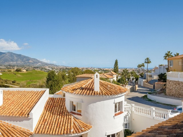 4 Schlafzimmer Villa in Cerros del Aguila