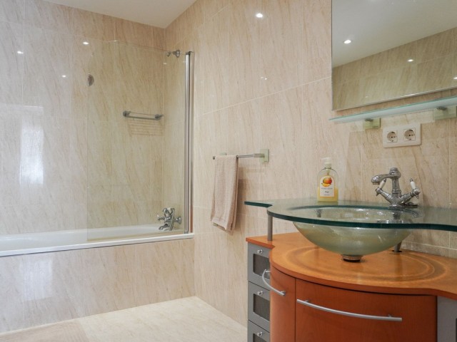 4 Schlafzimmer Villa in Cerros del Aguila